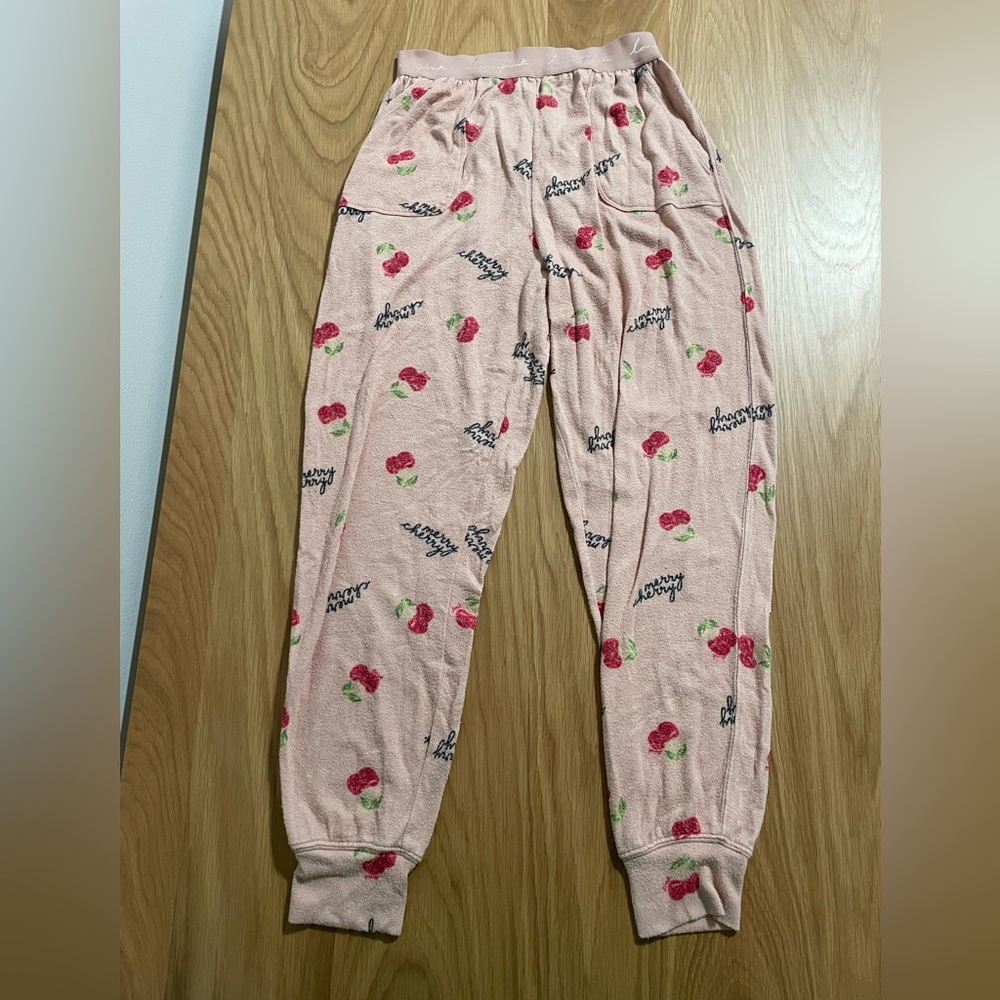 PINK VS Merry Cherry Christmas Pajama Bottoms